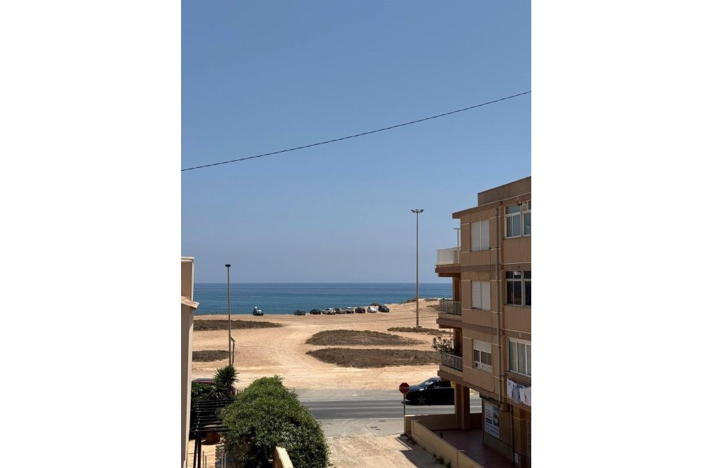 Revente - Appartement - Torrevieja - Miramar - Torre Del Moro