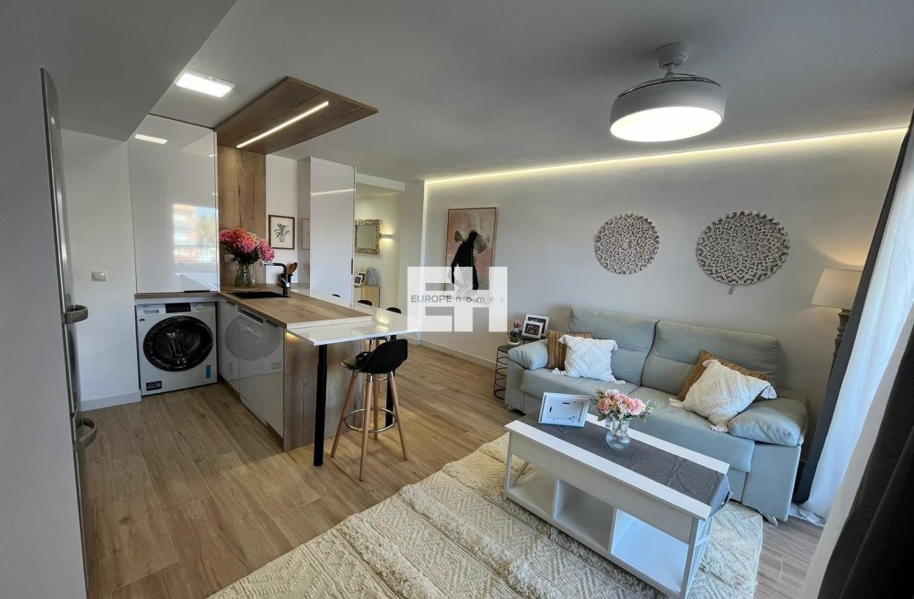 Revente - Appartement - Torrevieja - Punta Prima