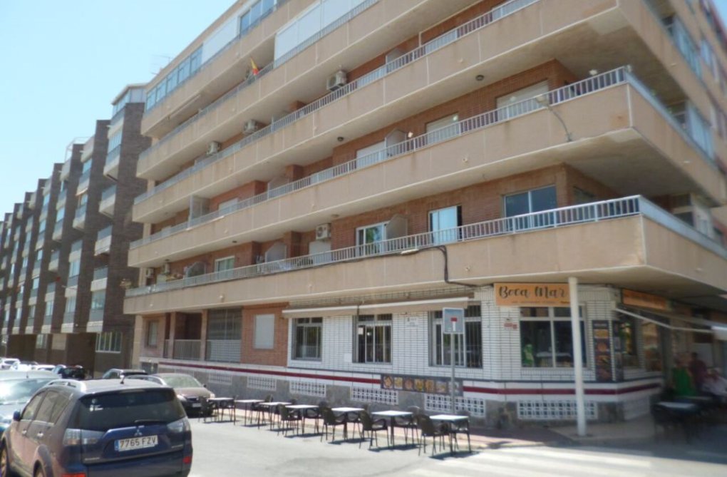 Revente - Appartement - Villamartin - Costa Blanca