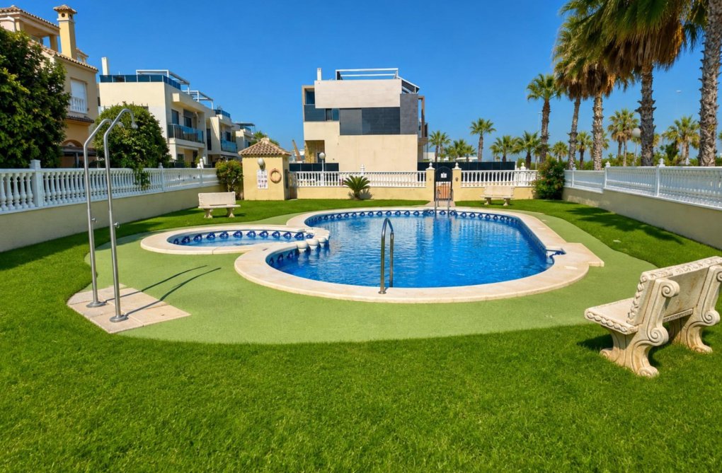 Revente - Bungalow - Orihuela Costa - Lomas de Cabo Roig