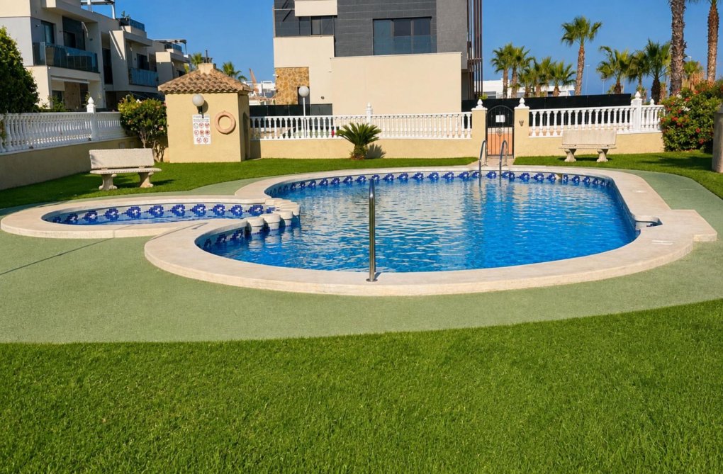 Revente - Bungalow - Orihuela Costa - Lomas de Cabo Roig
