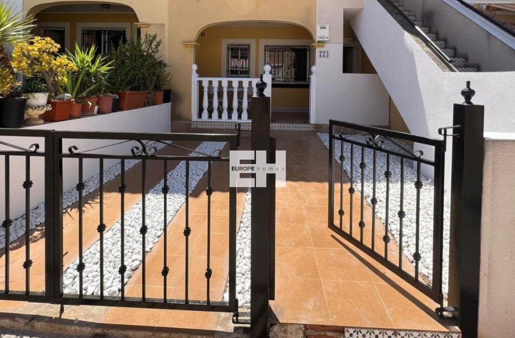 Revente - Bungalow - Torrevieja - Los Balcones - Los Altos Del Edén