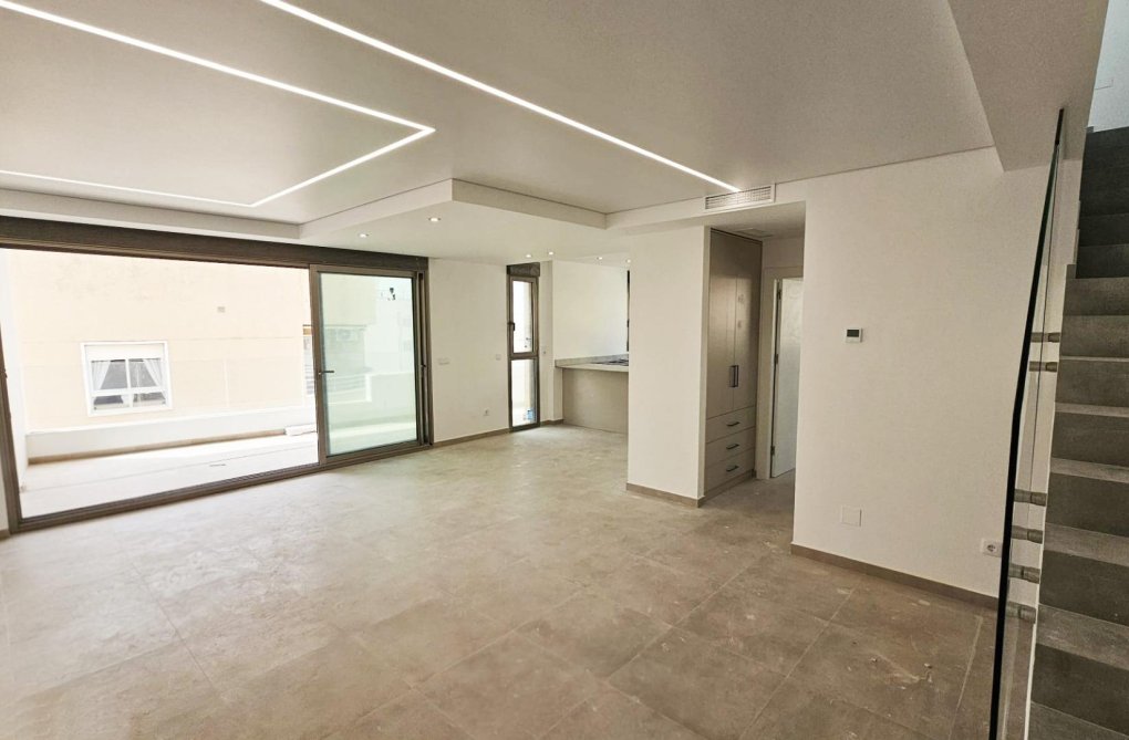 Revente - Penthouse - Torrevieja - Paseo Maritimo