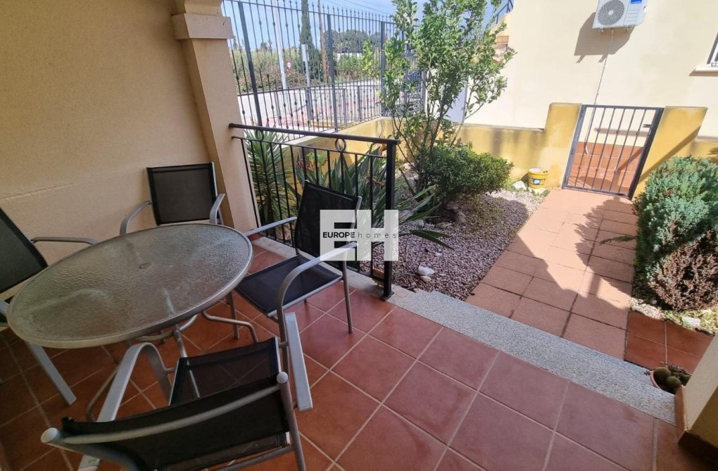 Revente - Semi Detached - Guardamar del Segura - Urbanizaciones