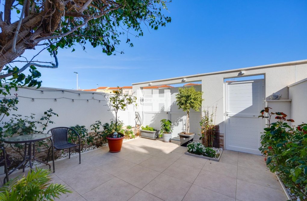 Revente - town house - Torrevieja - Aguas Nuevas