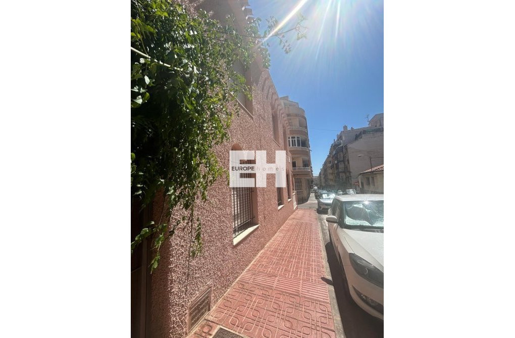 Revente - town house - Torrevieja - Centro