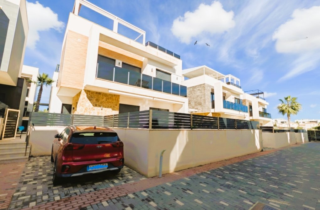 Revente - villa - Cabo Roig - Costa Blanca