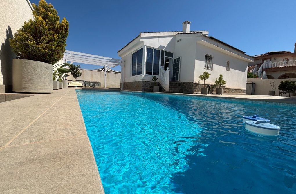 Revente - villa - Ciudad Quesada - Costa Blanca