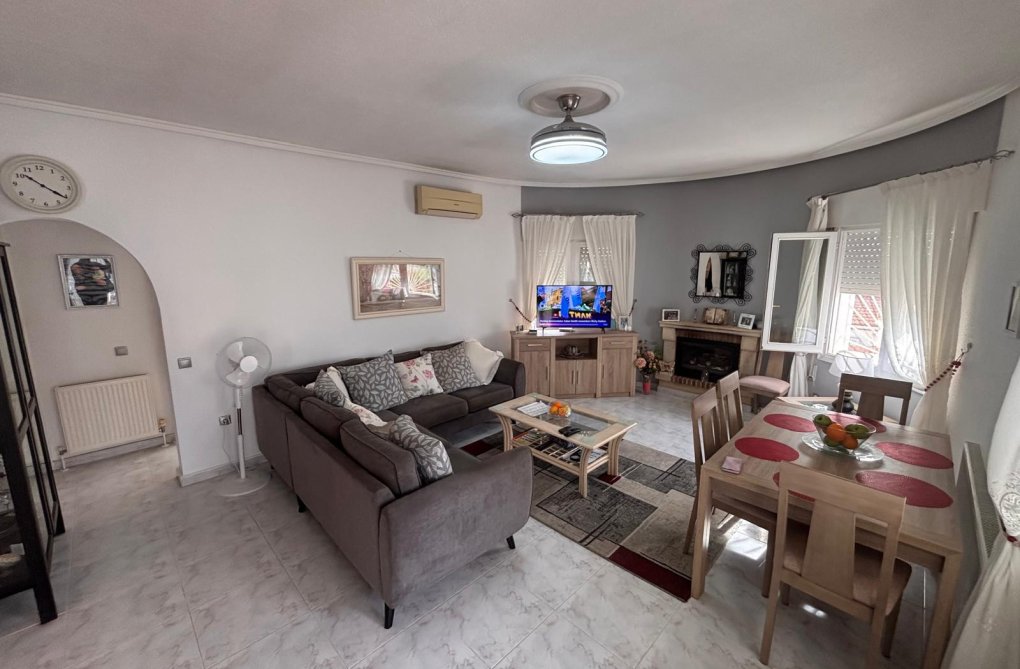 Revente - villa - Ciudad Quesada - Costa Blanca