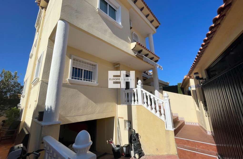 Revente - villa - Guardamar del Segura - Costa Blanca