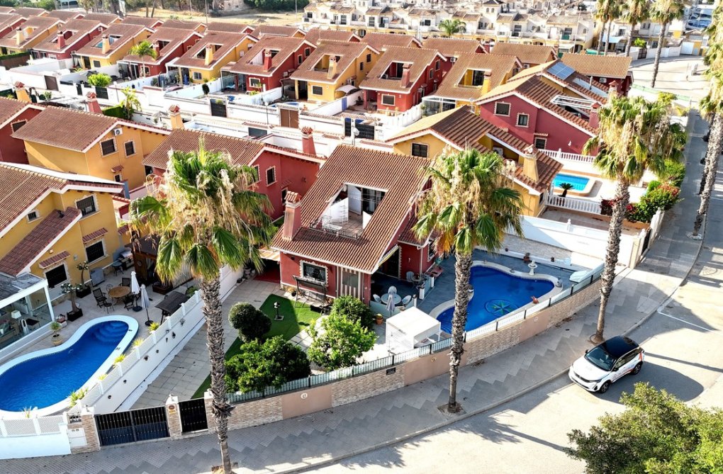 Revente - villa - Guardamar del Segura - Costa Blanca