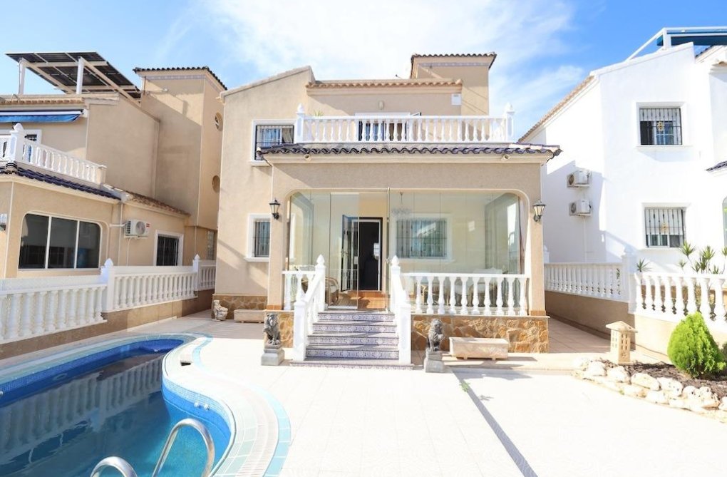 Revente - villa - Orihuela Costa - Costa Blanca