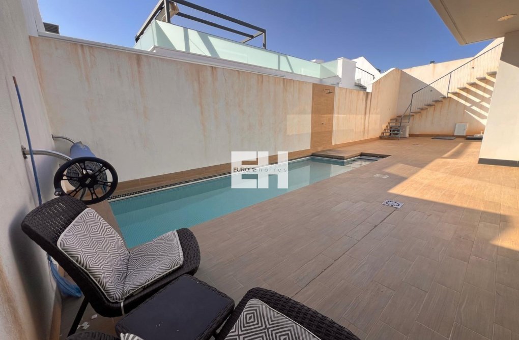 Revente - villa - Orihuela Costa - Lomas de Cabo Roig