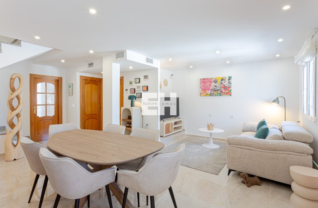 Revente - villa - Pilar de la Horadada - Costa Blanca