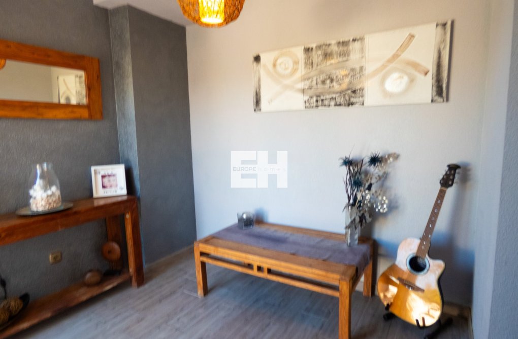 Revente - villa - Playa Flamenca - Costa Blanca