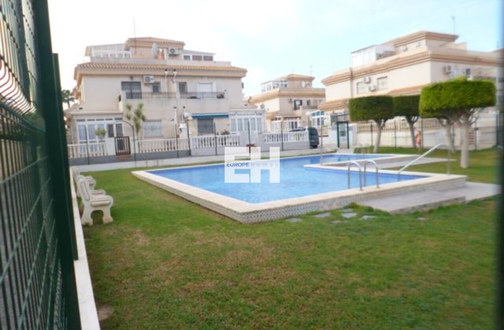 Revente - villa - Playa Flamenca - Costa Blanca