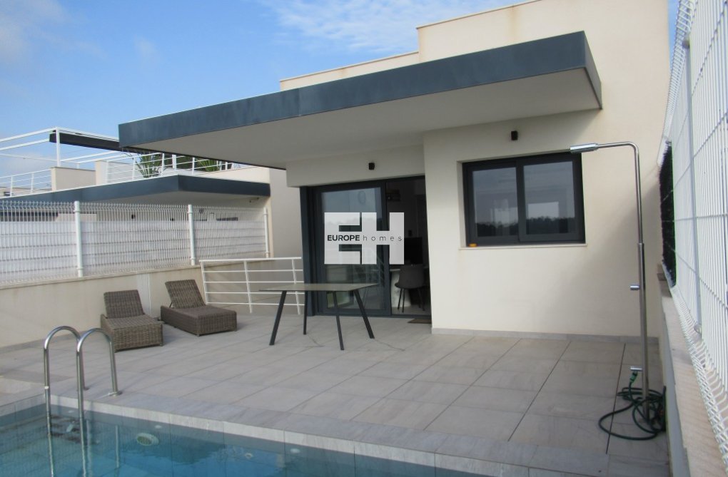 Revente - villa - San Miguel de Salinas - Inland