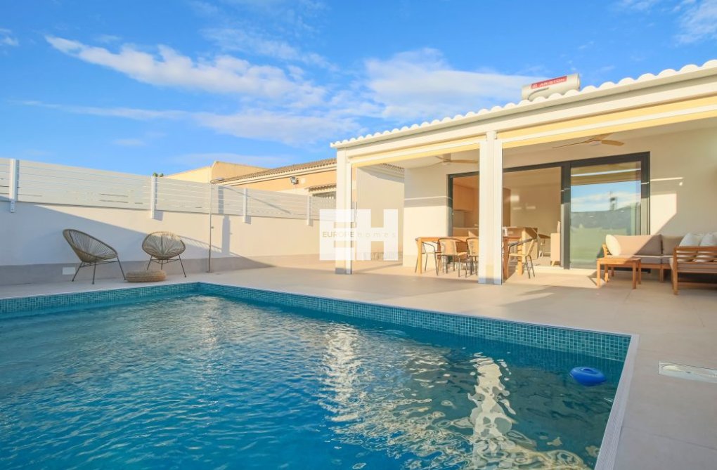 Revente - villa - Torrevieja - Costa Blanca