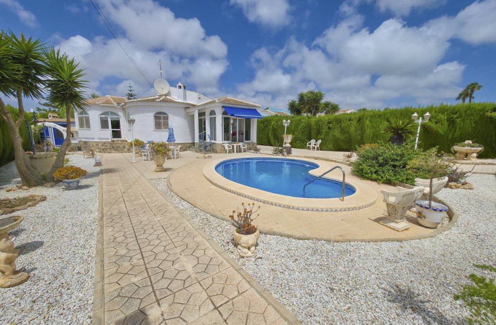 Revente - villa - Torrevieja - Costa Blanca
