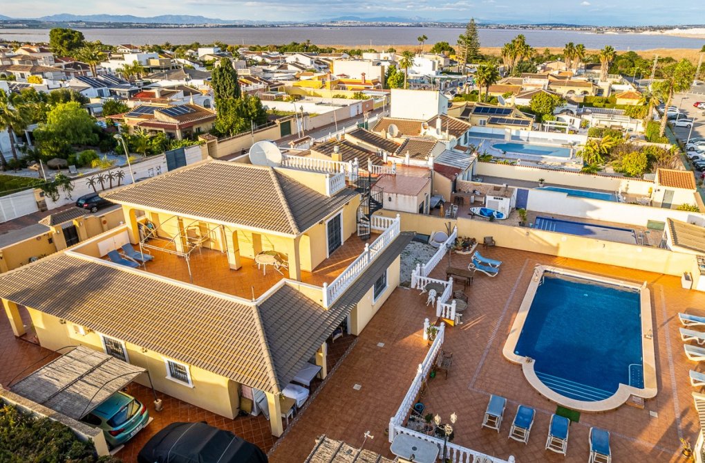 Revente - villa - Torrevieja - Costa Blanca