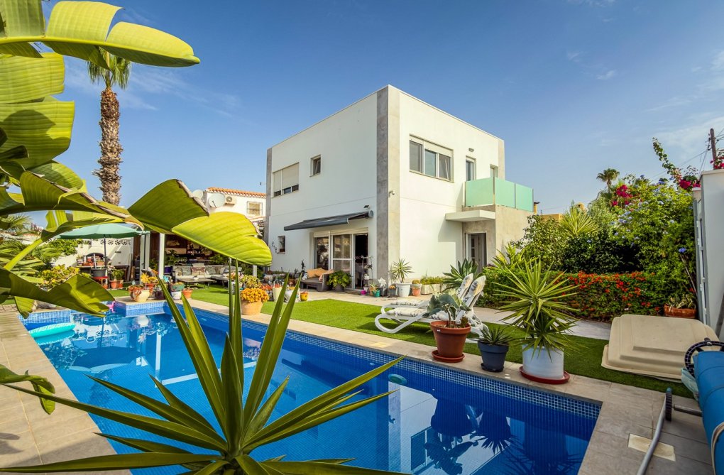 Revente - villa - Torrevieja - Costa Blanca