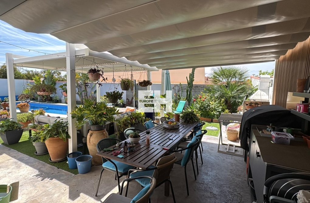 Revente - villa - Torrevieja - La Siesta - El Salado - Torreta