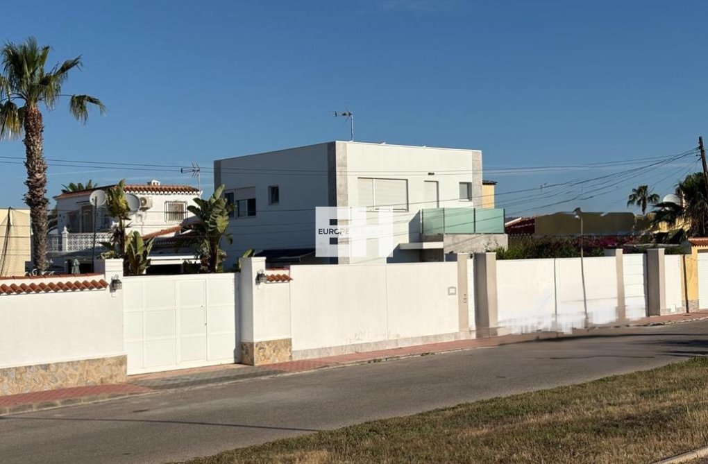 Revente - villa - Torrevieja - Torreta Florida
