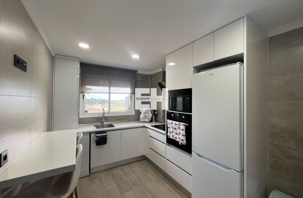 Segunda mano - Apartamento  - Dolores - Comunidad Valenciana