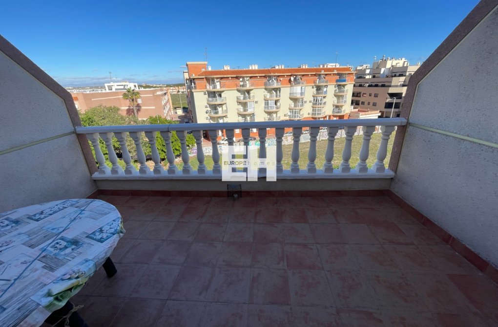 Segunda mano - Apartamento  - La Mata - Costa Blanca