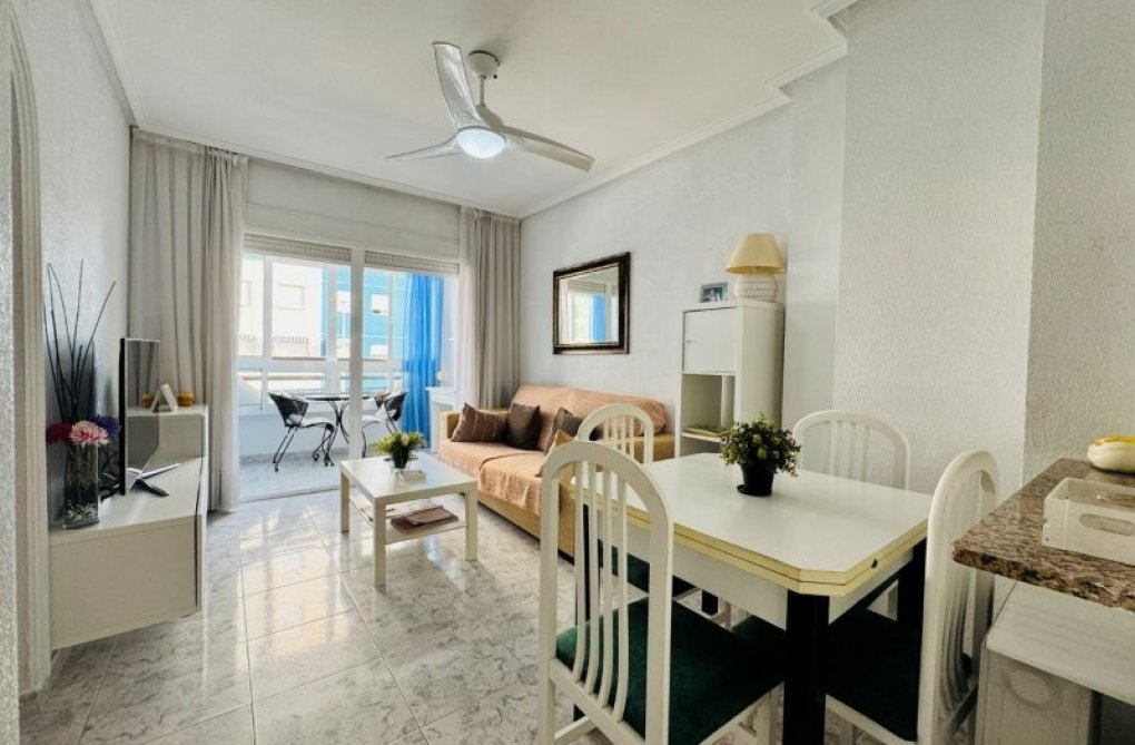 Segunda mano - Apartamento  - La Mata - Costa Blanca
