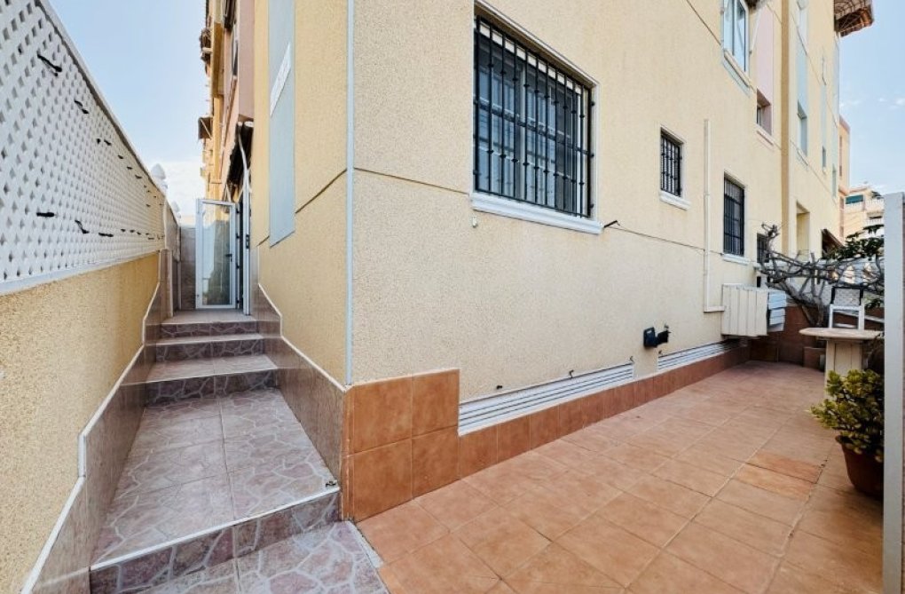 Segunda mano - Apartamento  - La Mata - Costa Blanca
