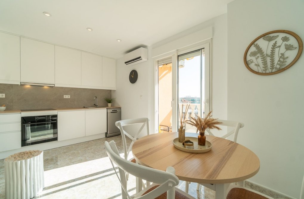 Segunda mano - Apartamento  - La Mata - Costa Blanca