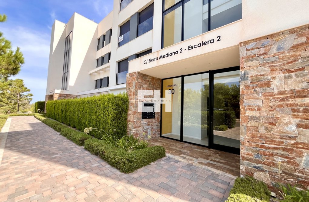 Segunda mano - Apartamento  - Las Colinas Golf - Costa Blanca