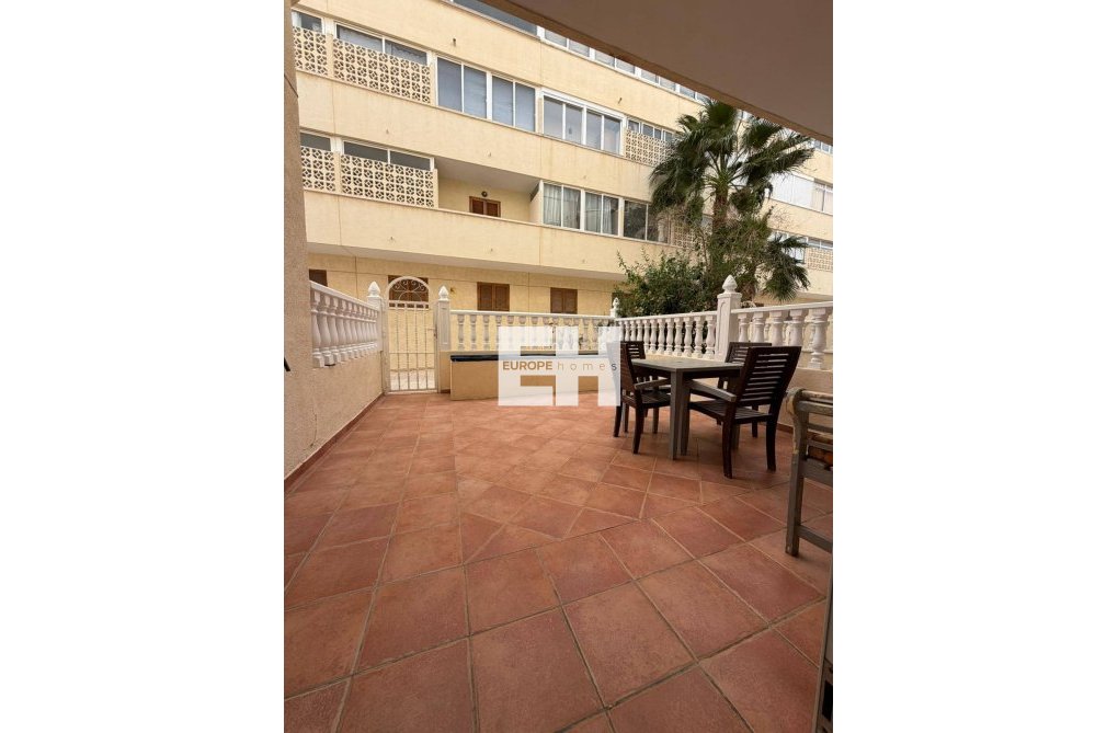 Segunda mano - Apartamento  - Orihuela Costa - La Regia