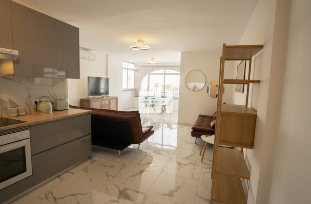 Segunda mano - Apartamento  - Orihuela - Inland