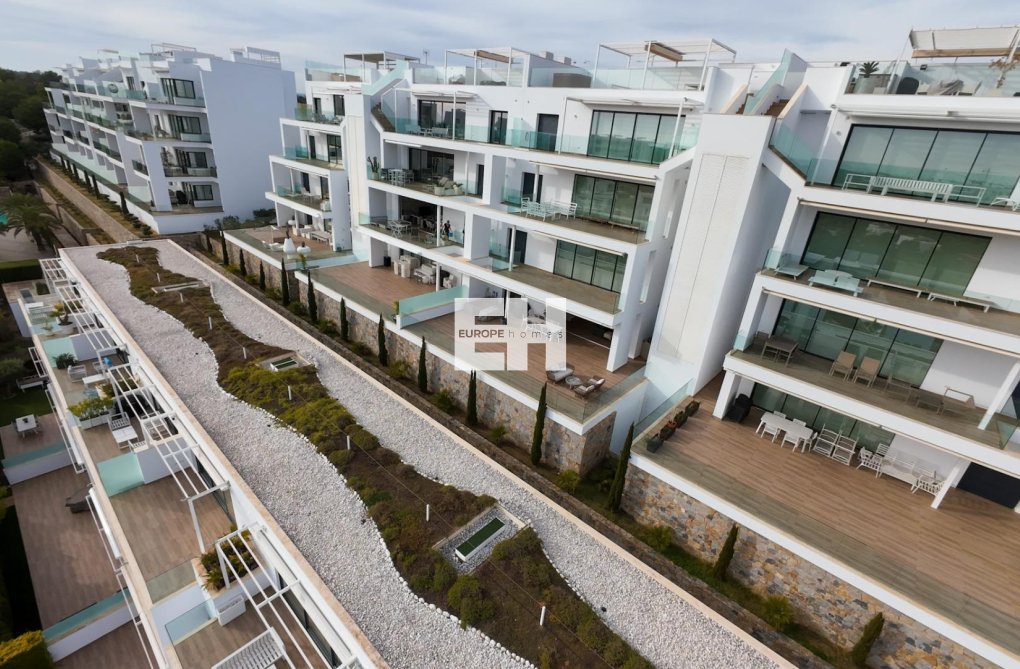 Segunda mano - Apartamento  - Orihuela - Las Colinas Golf