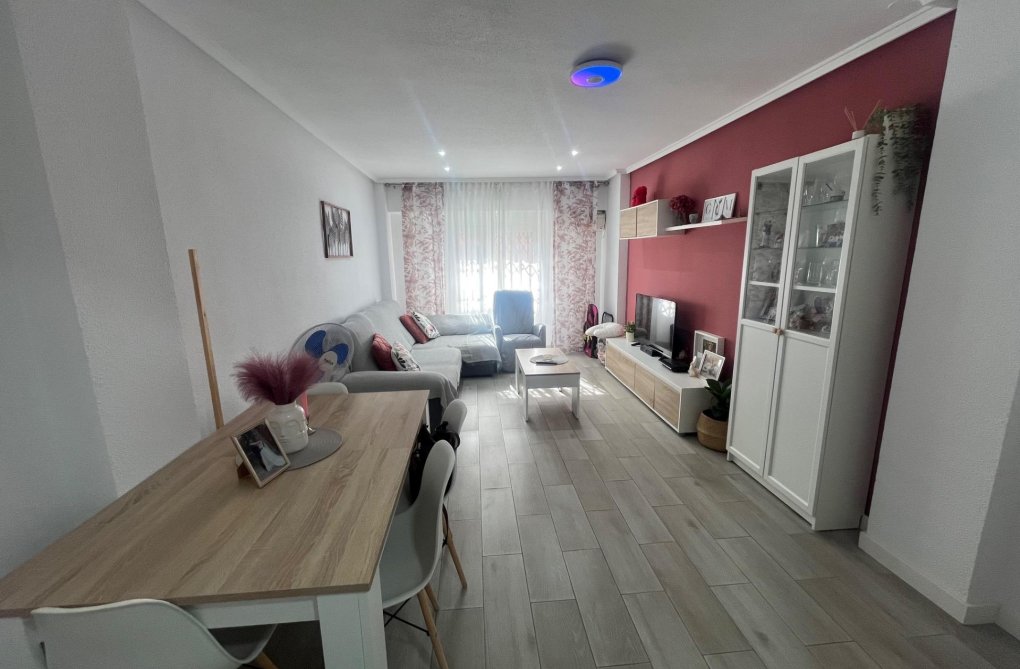 Segunda mano - Apartamento  - San Fulgencio - San Fulgencio Pueblo