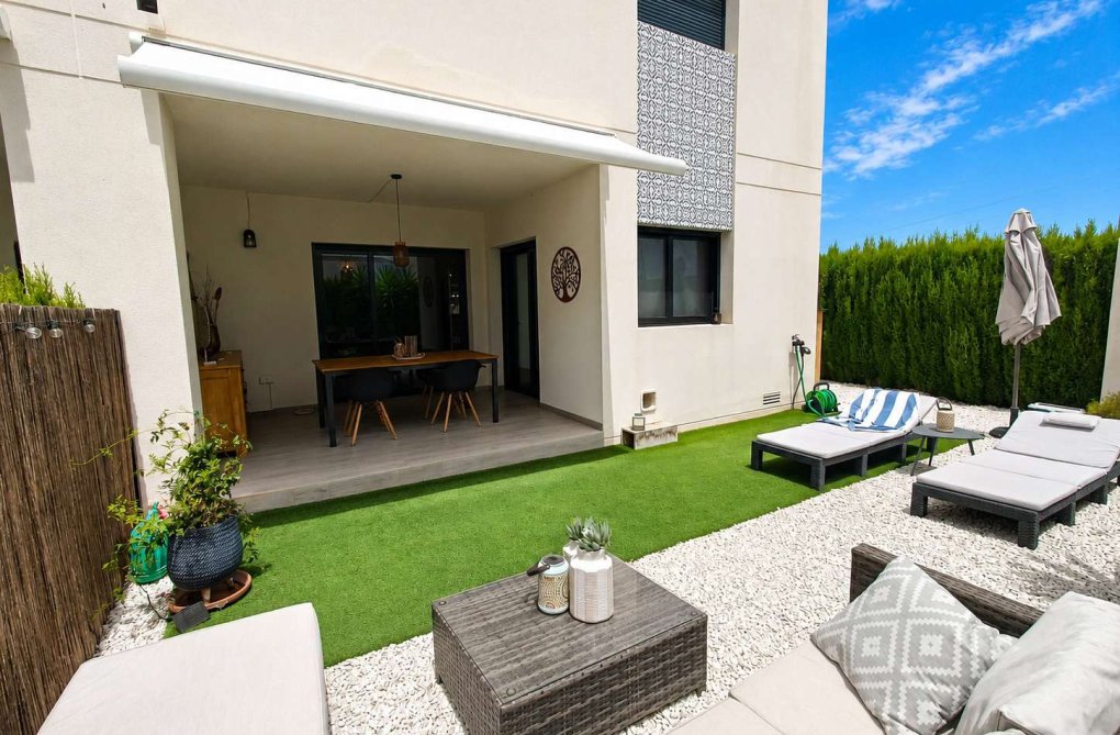 Segunda mano - Apartamento  - San Miguel de Salinas - Inland
