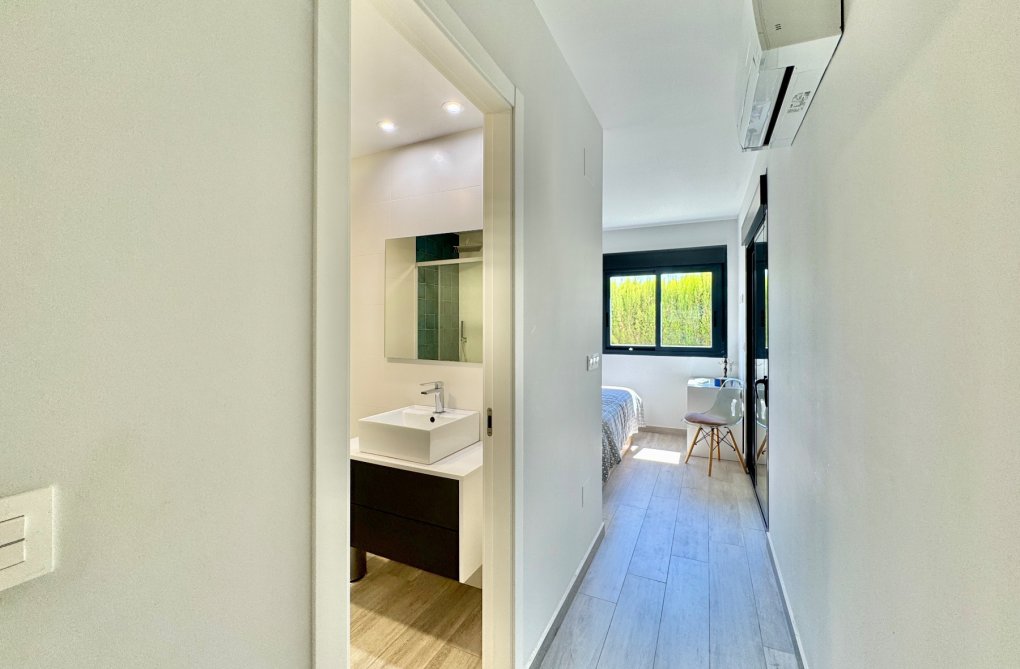 Segunda mano - Apartamento  - San Miguel de Salinas - Inland