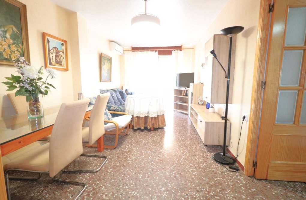 Segunda mano - Apartamento  - Torrevieja - Acequion
