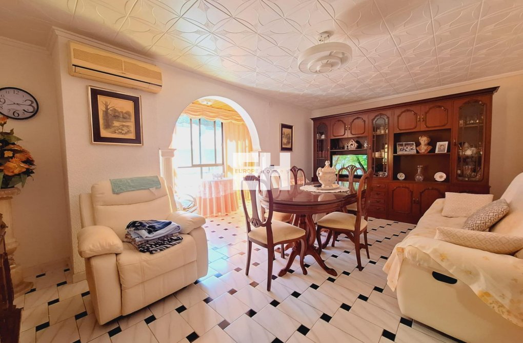 Segunda mano - Apartamento  - Torrevieja - Acequion