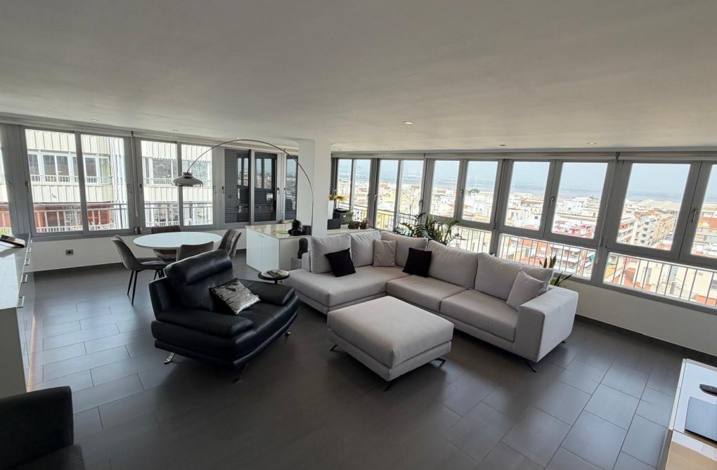 Segunda mano - Apartamento  - Torrevieja - Acequion