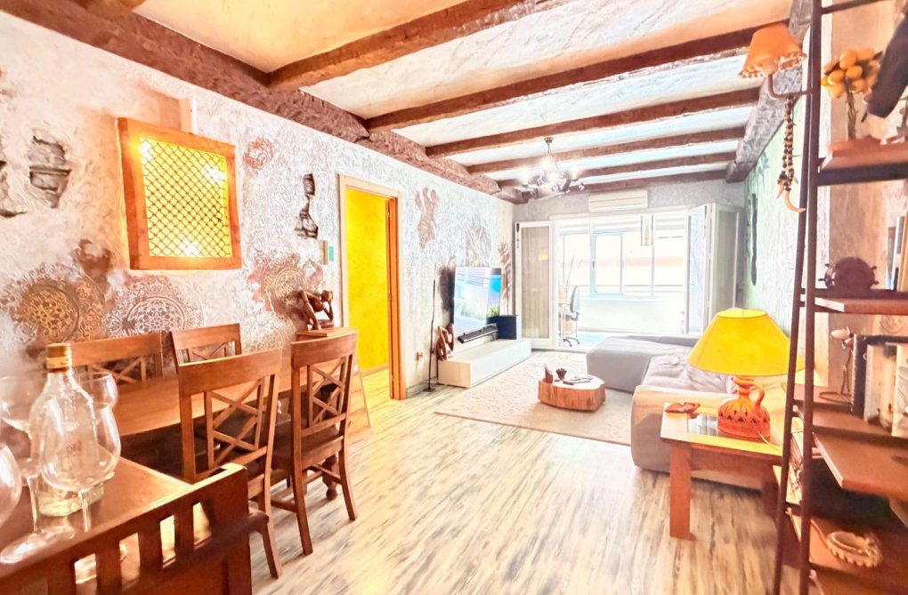 Segunda mano - Apartamento  - Torrevieja - Acequion