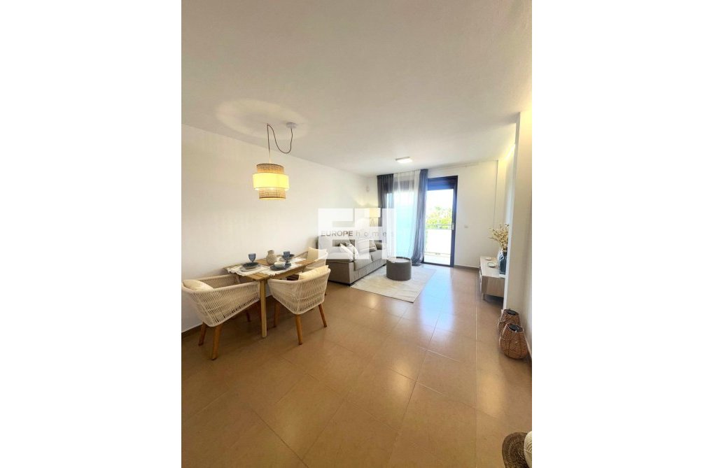 Segunda mano - Apartamento  - Torrevieja - Centro - Muelle Pesquero
