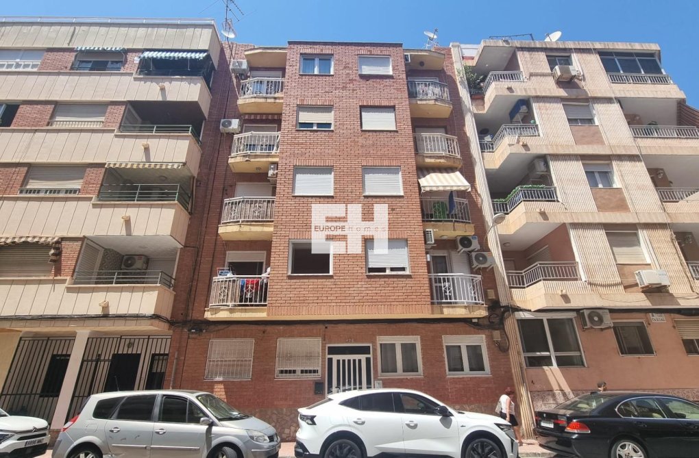 Segunda mano - Apartamento  - Torrevieja - Centro