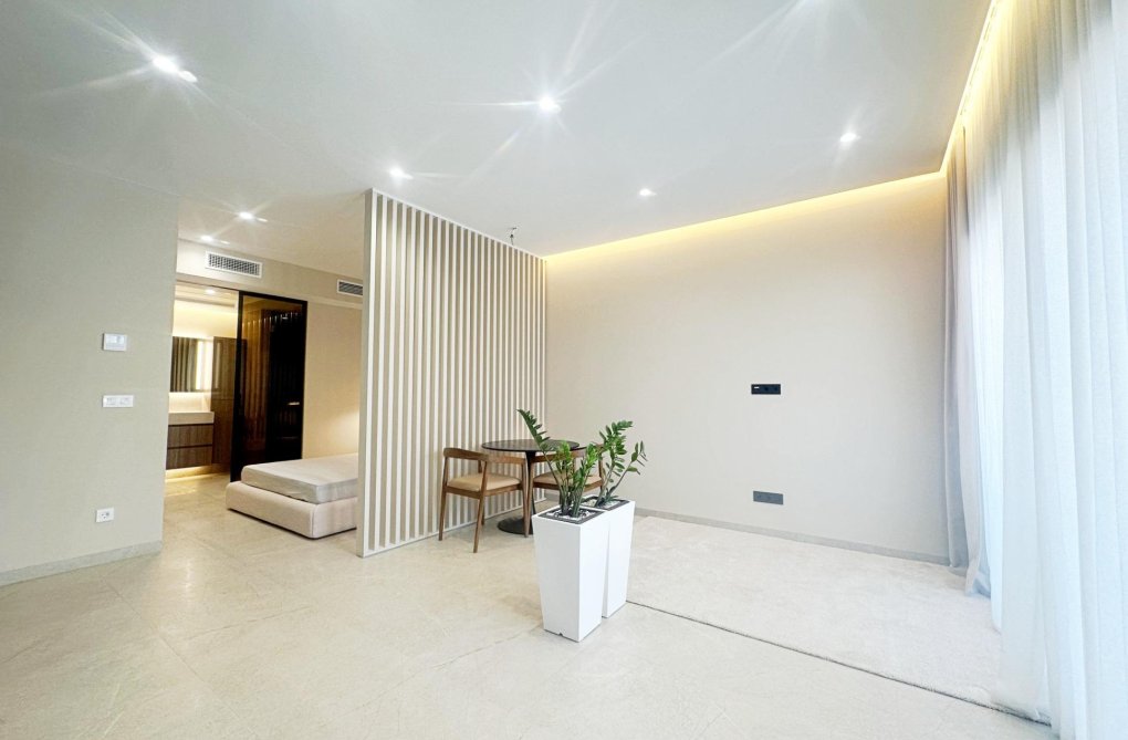 Segunda mano - Apartamento  - Torrevieja - Centro