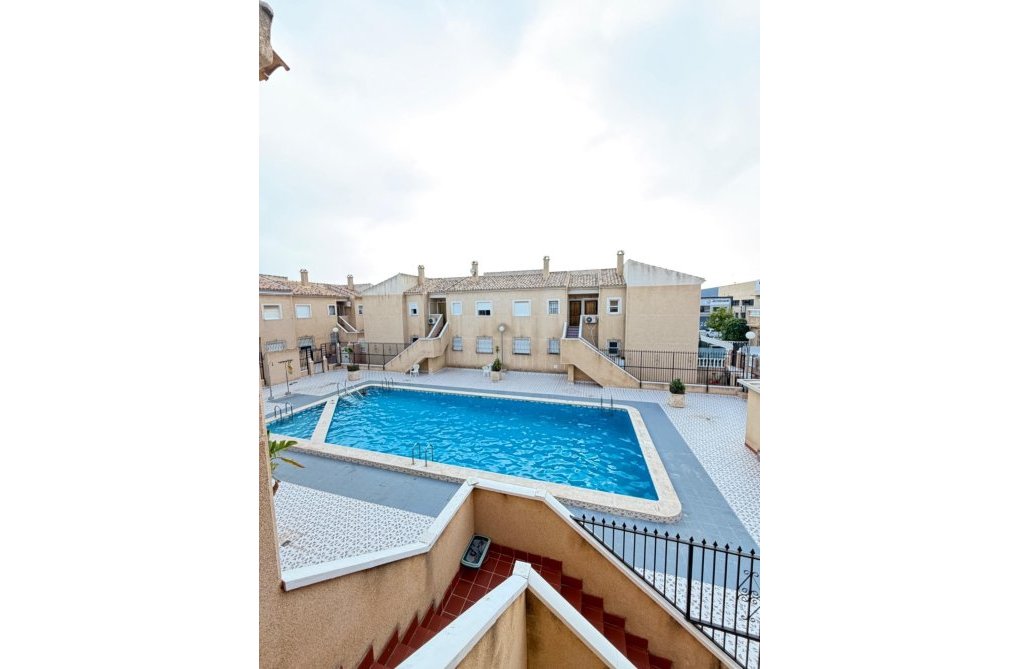 Segunda mano - Apartamento  - Torrevieja - Centro