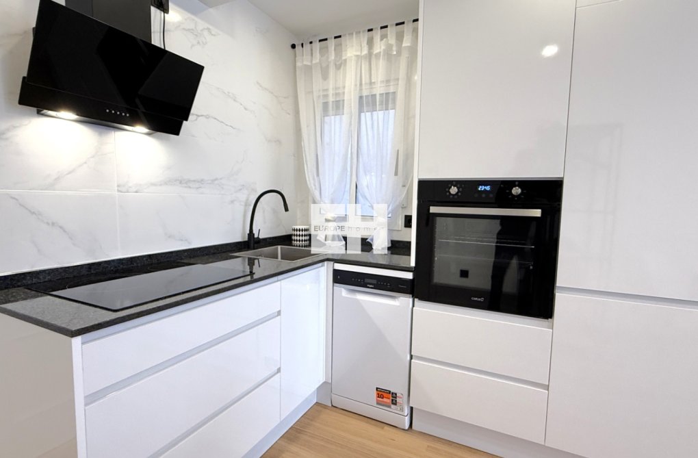 Segunda mano - Apartamento  - Torrevieja - Costa Blanca