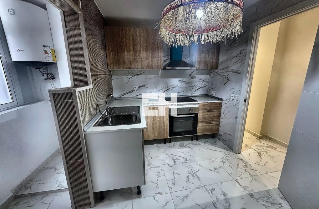 Segunda mano - Apartamento  - Torrevieja - Costa Blanca