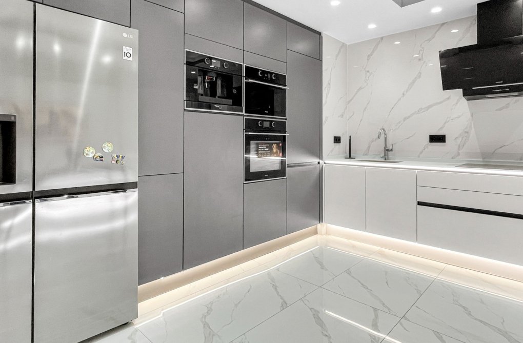 Segunda mano - Apartamento  - Torrevieja - Costa Blanca